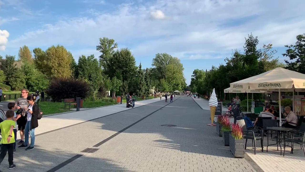 Main promenade at Warsaw Zoo in Warsaw