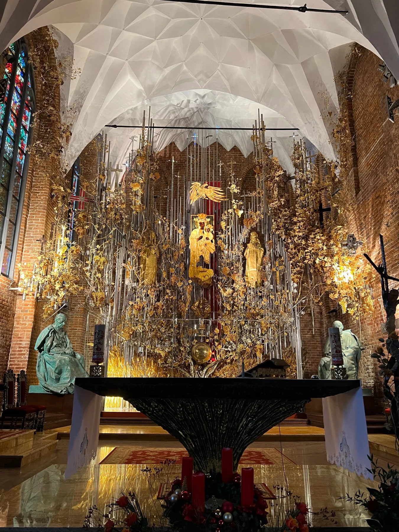 The modern amber altar inside St Bridget’s Basilica in Gdańsk.