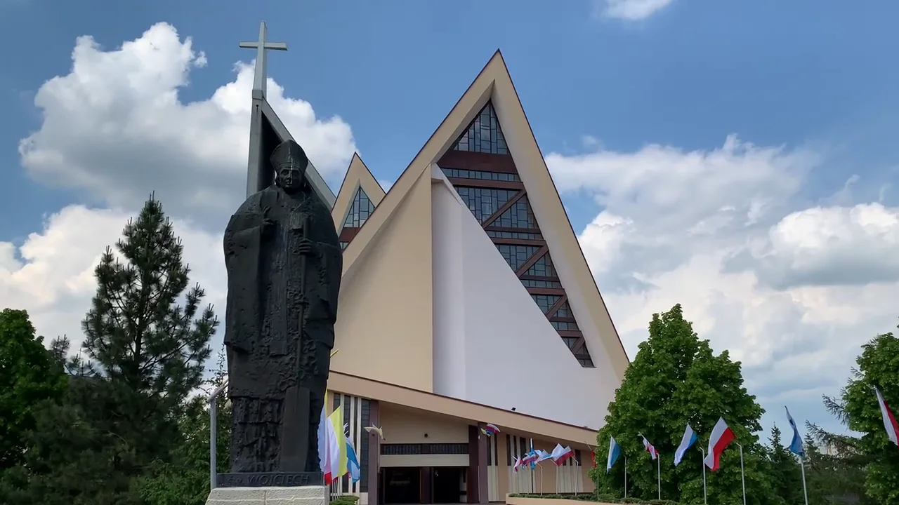 A modern church in Częstochowa.