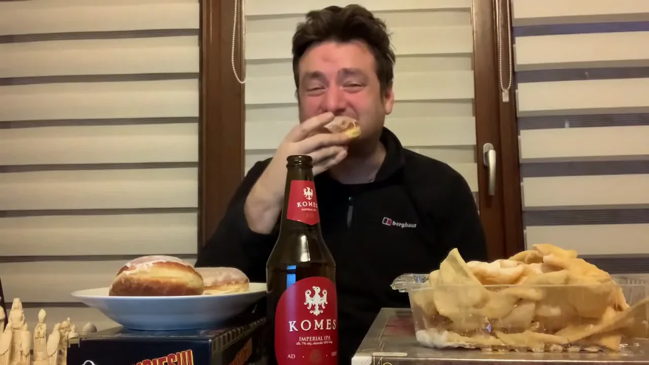 Fat Thursday and pączki in Poland