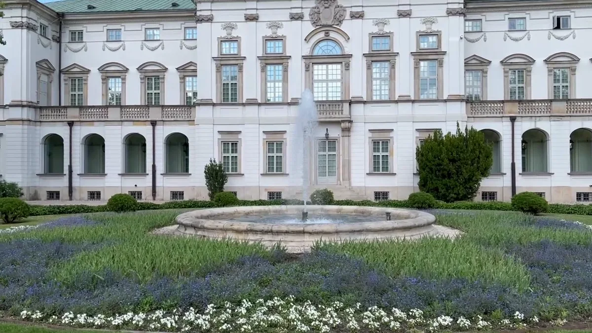 Original Brit in Poland photograph: Krasiński Garden