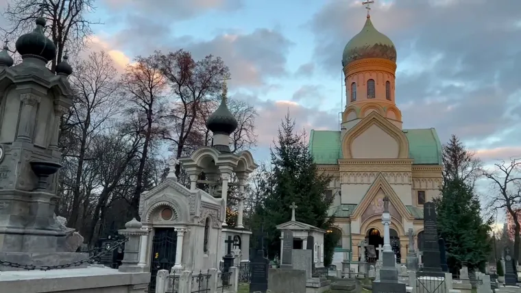 Graves in the Orthodox cemetery at Wola