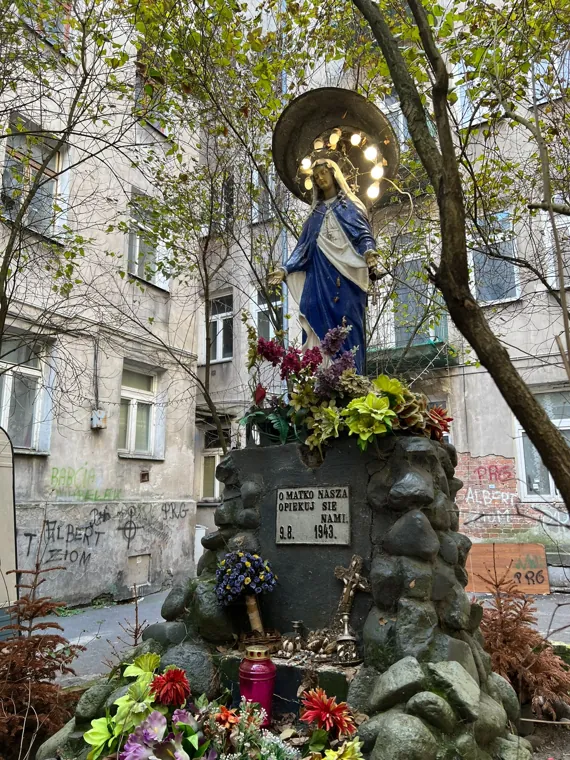 A courtyard shrine in Praga, cared for by local residents